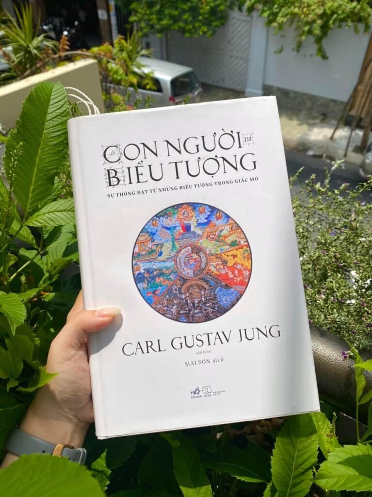 Con người và biểu tượng